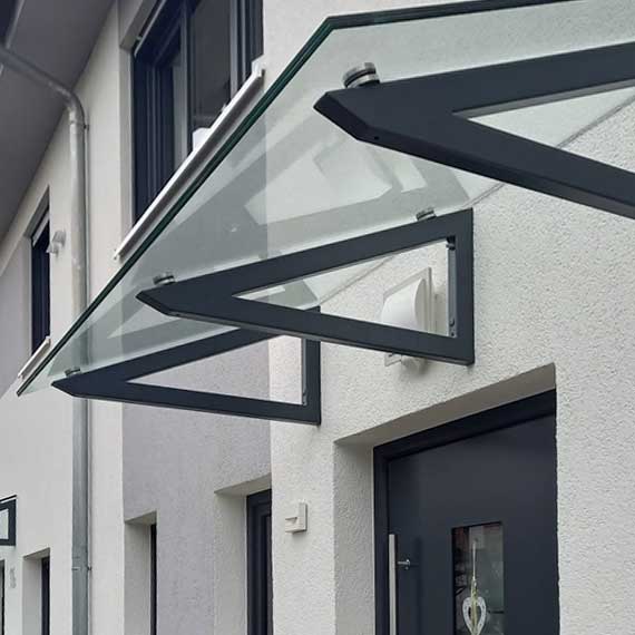 Überdachung/Vordach